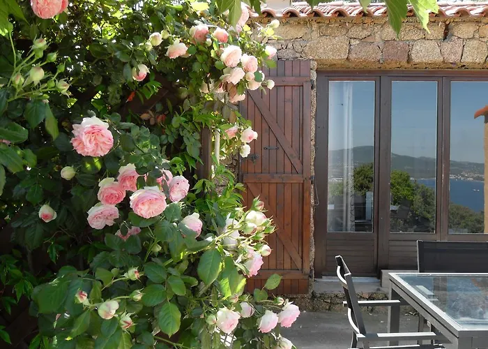A Mandria Semesterbostad Porticcio (Corsica)